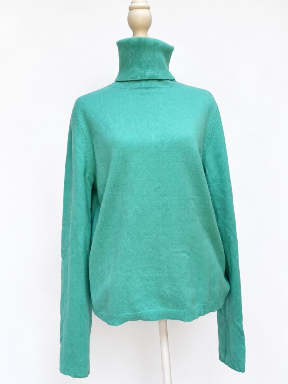 Holt Renfrew 100% Cashmere Turquoise Turtleneck Sweater – XL